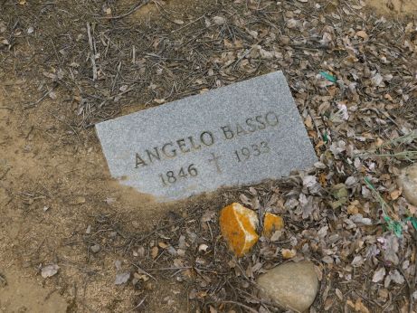 [Picture of Angelo Basso grave]